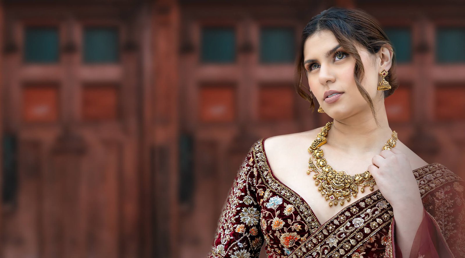 Heritage-Gold-the-heavy-gold-set-Kanz-Jewels-Dubai