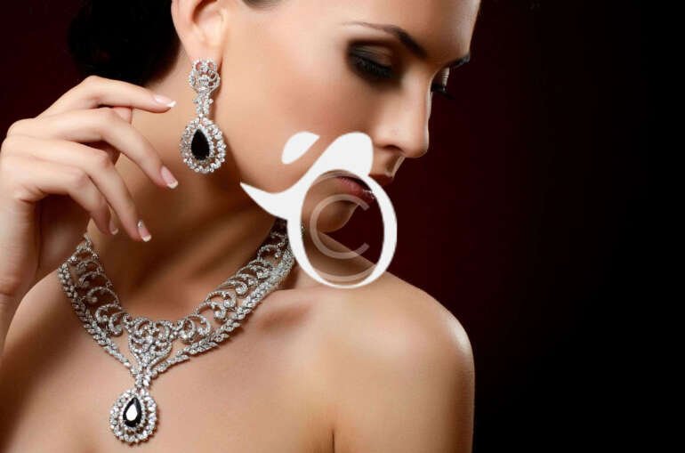 Diamond Arrives at the New Paris Flagship Store
